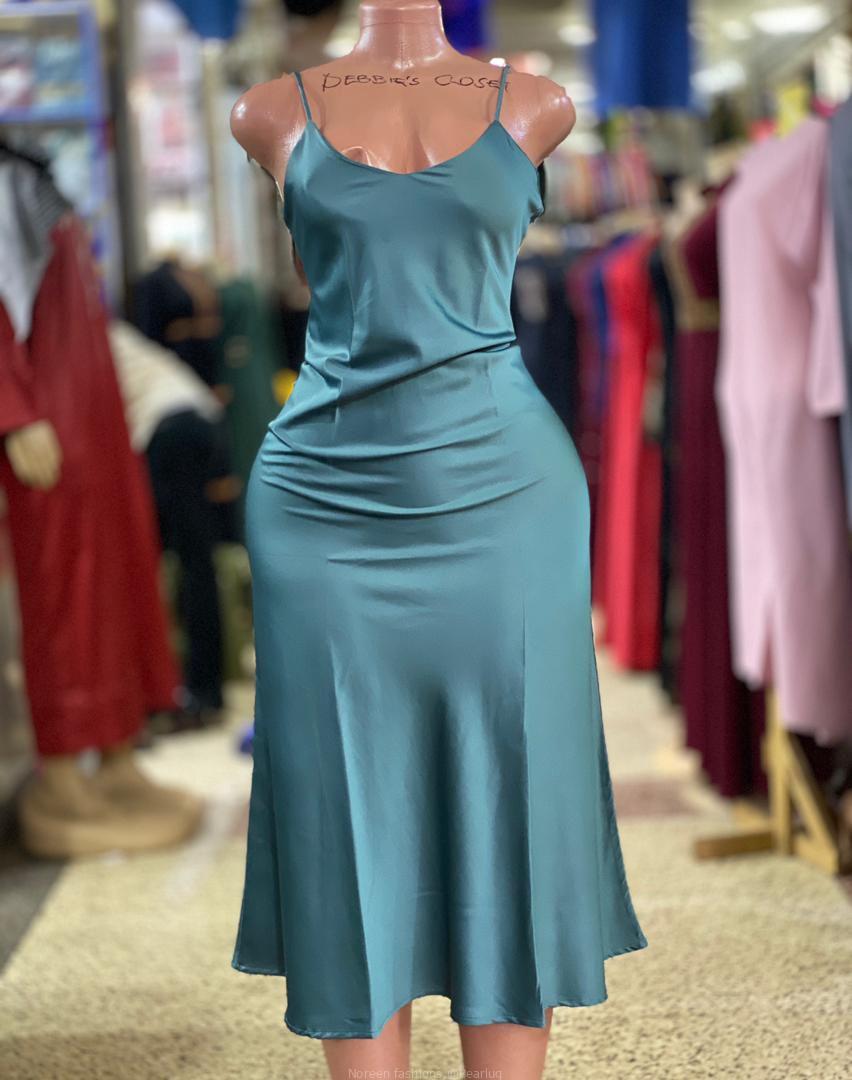 Ladies dinner dress
