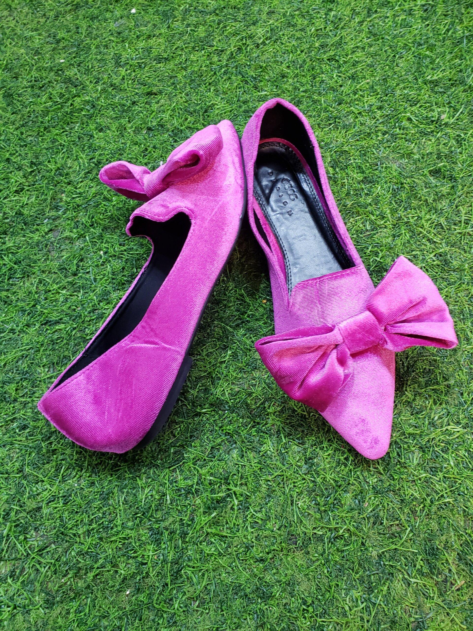 #secondhand ladies shoes