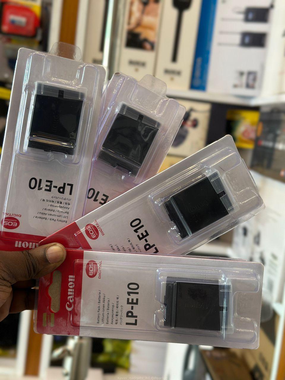 Canon Lp-E10 batteries