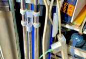 Hand tile cutters