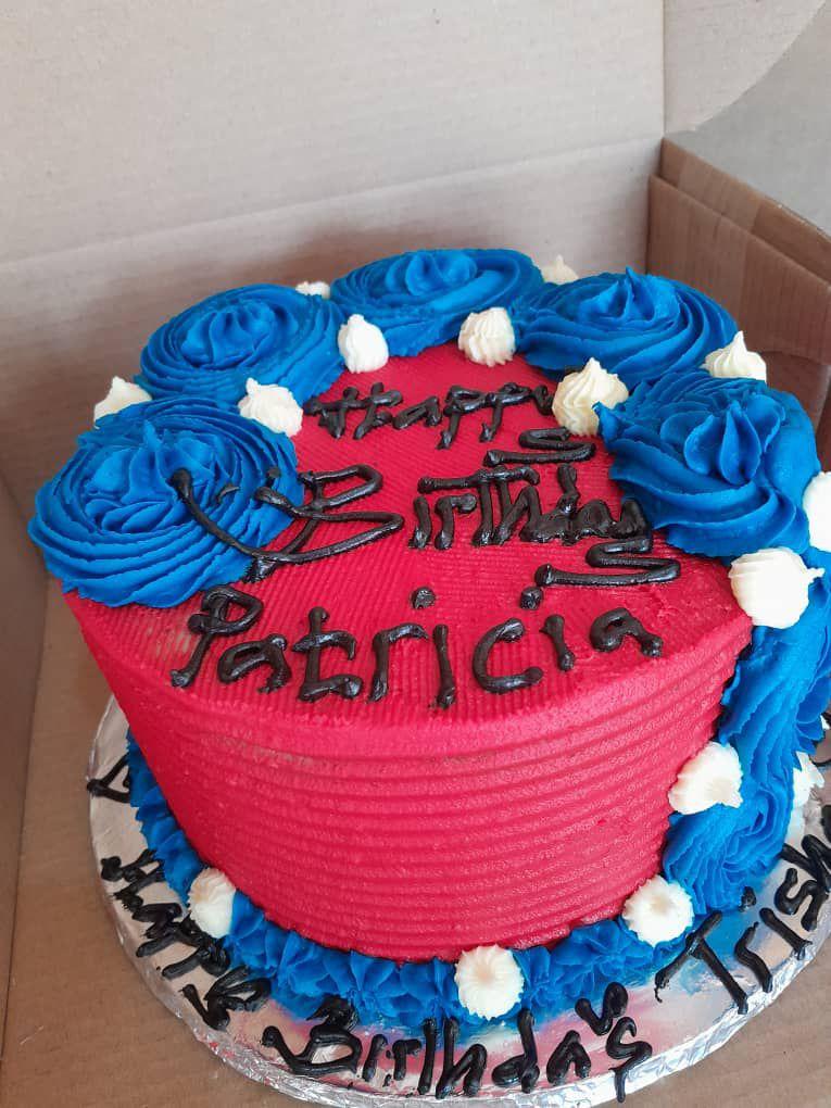 Cakes and bouquet