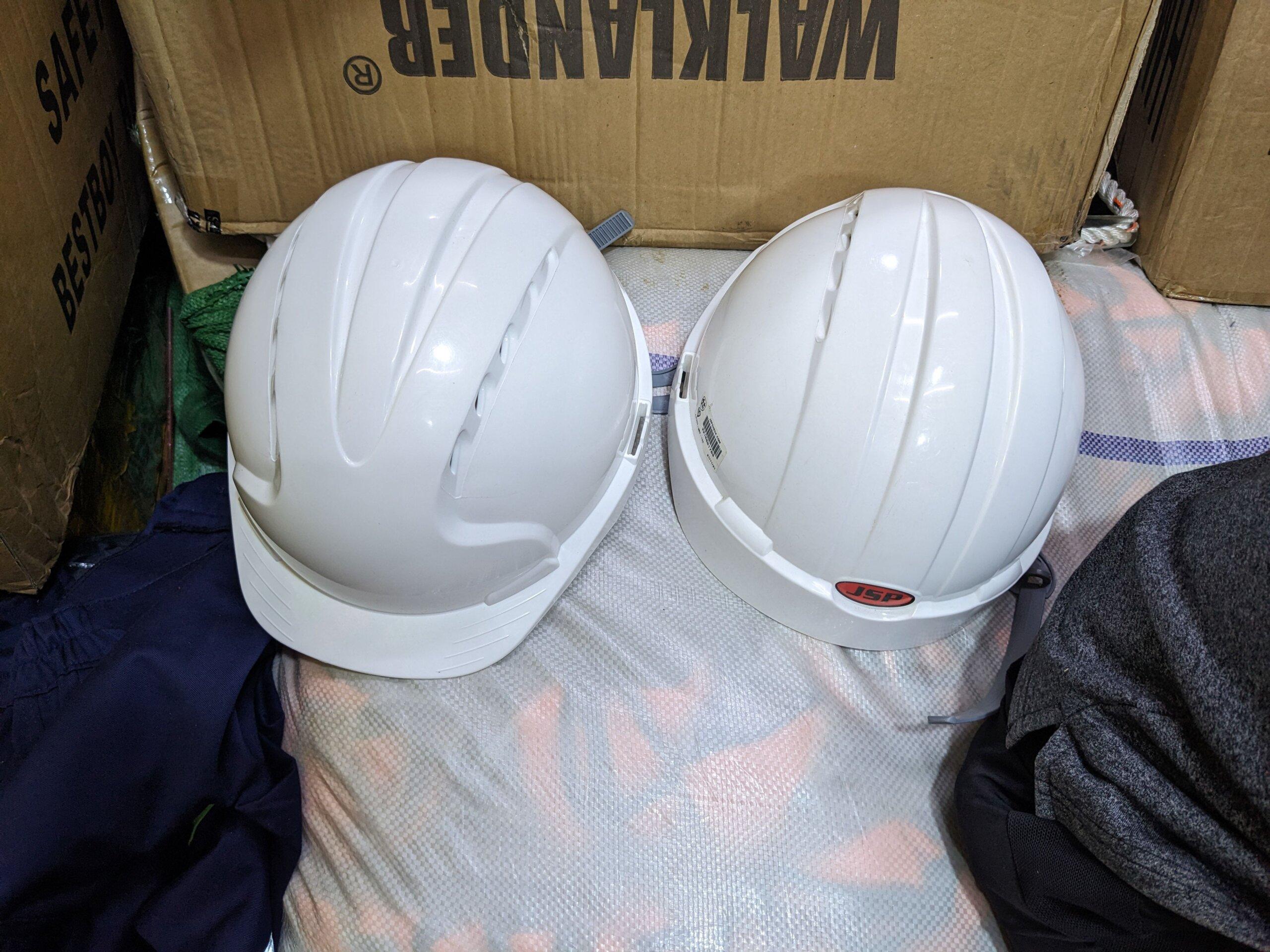 Construction helmet