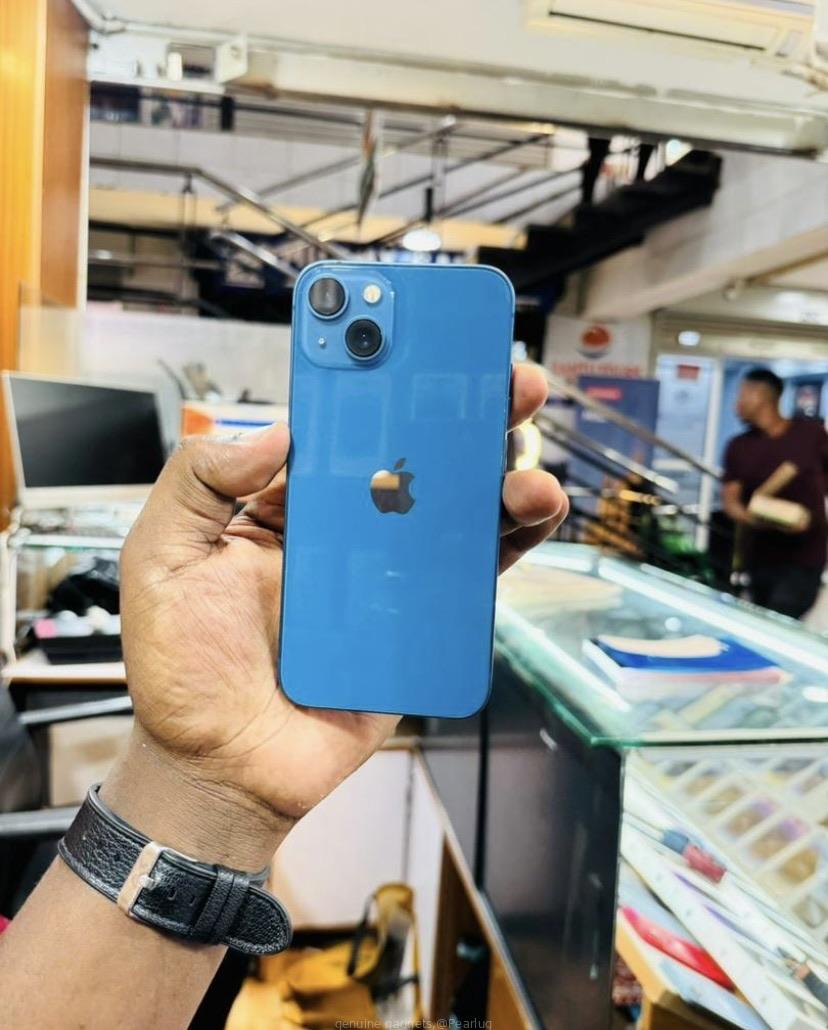 iPhone 15