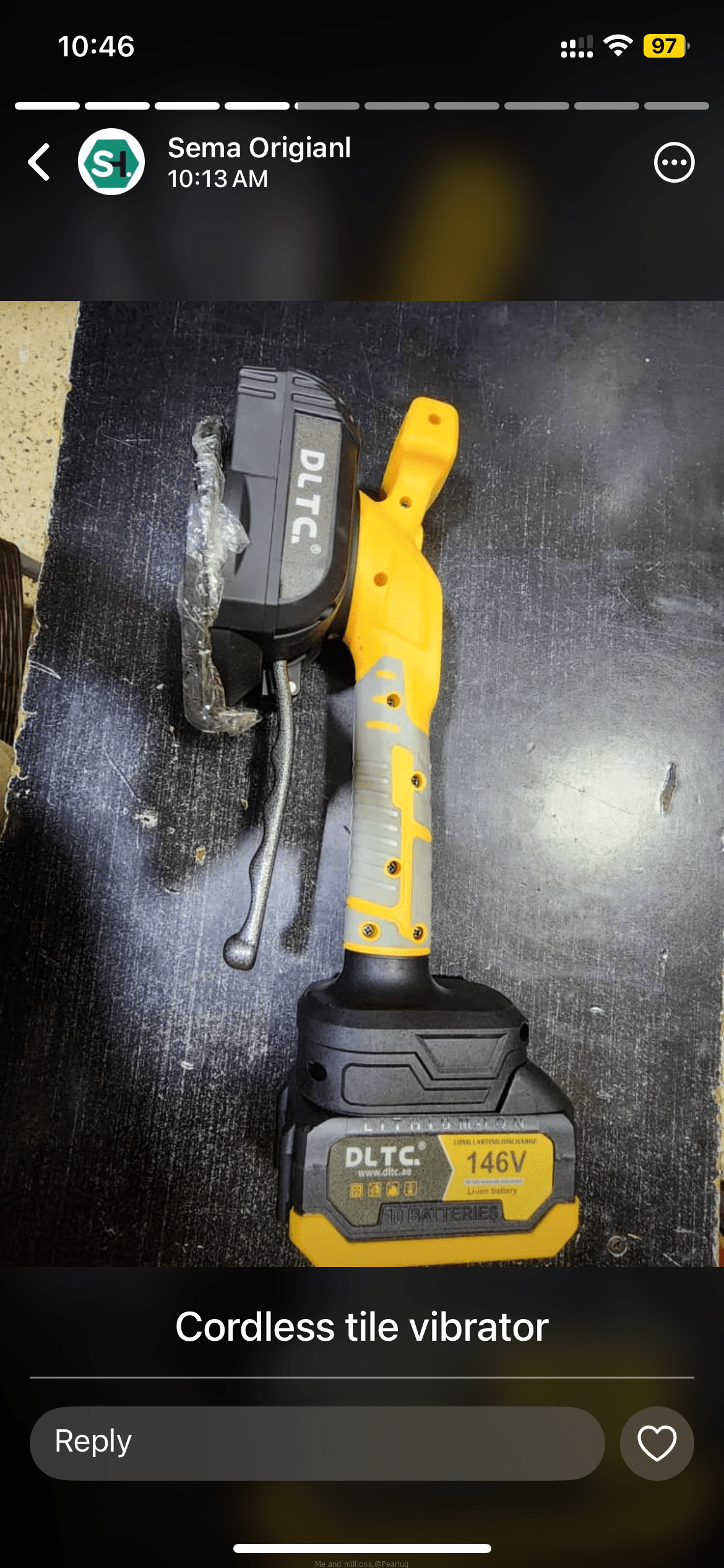 Tile vaibrator machine