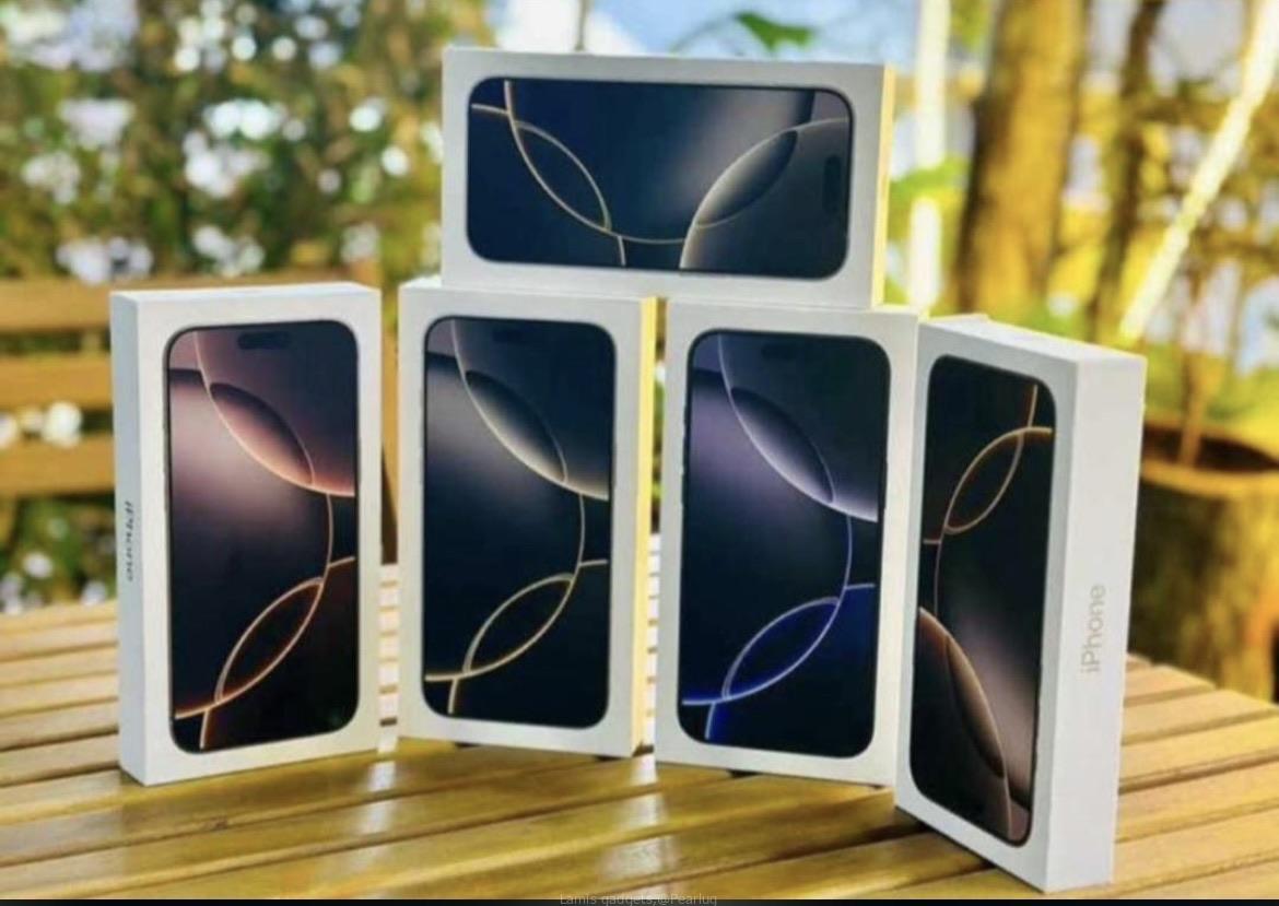 iPhone 16pro max desert