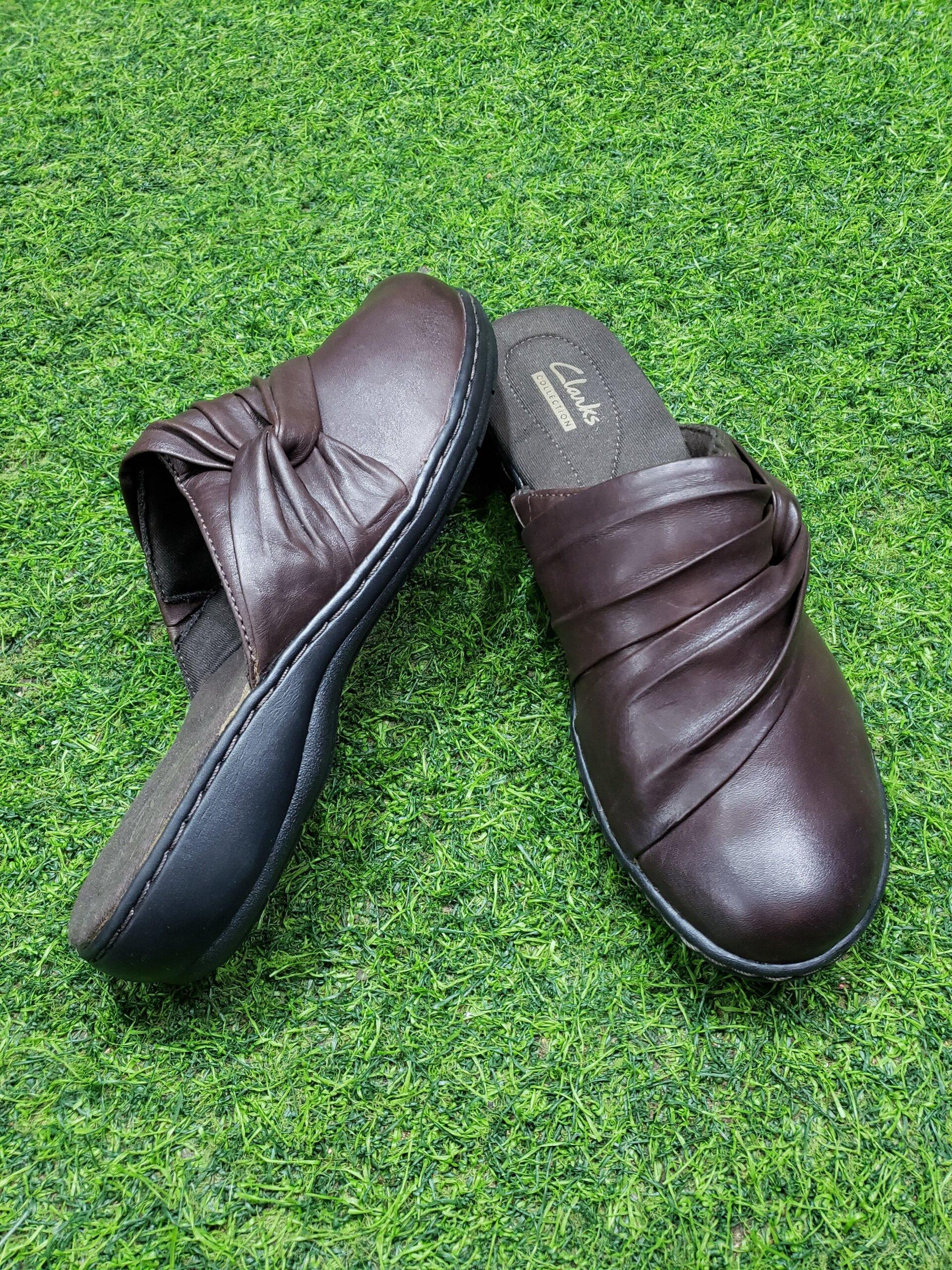 Second hand ladies shoes