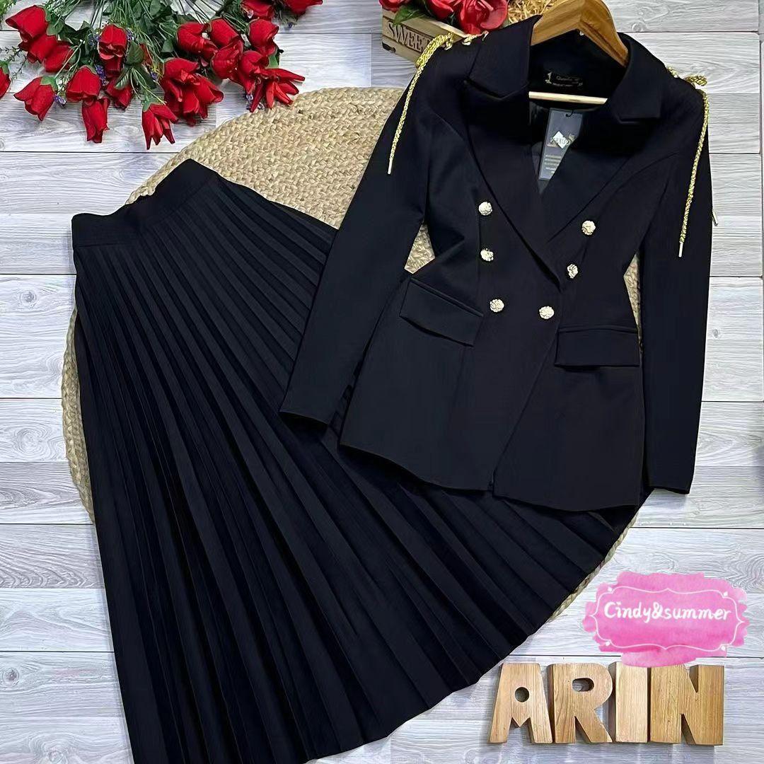 Lady’s suits
