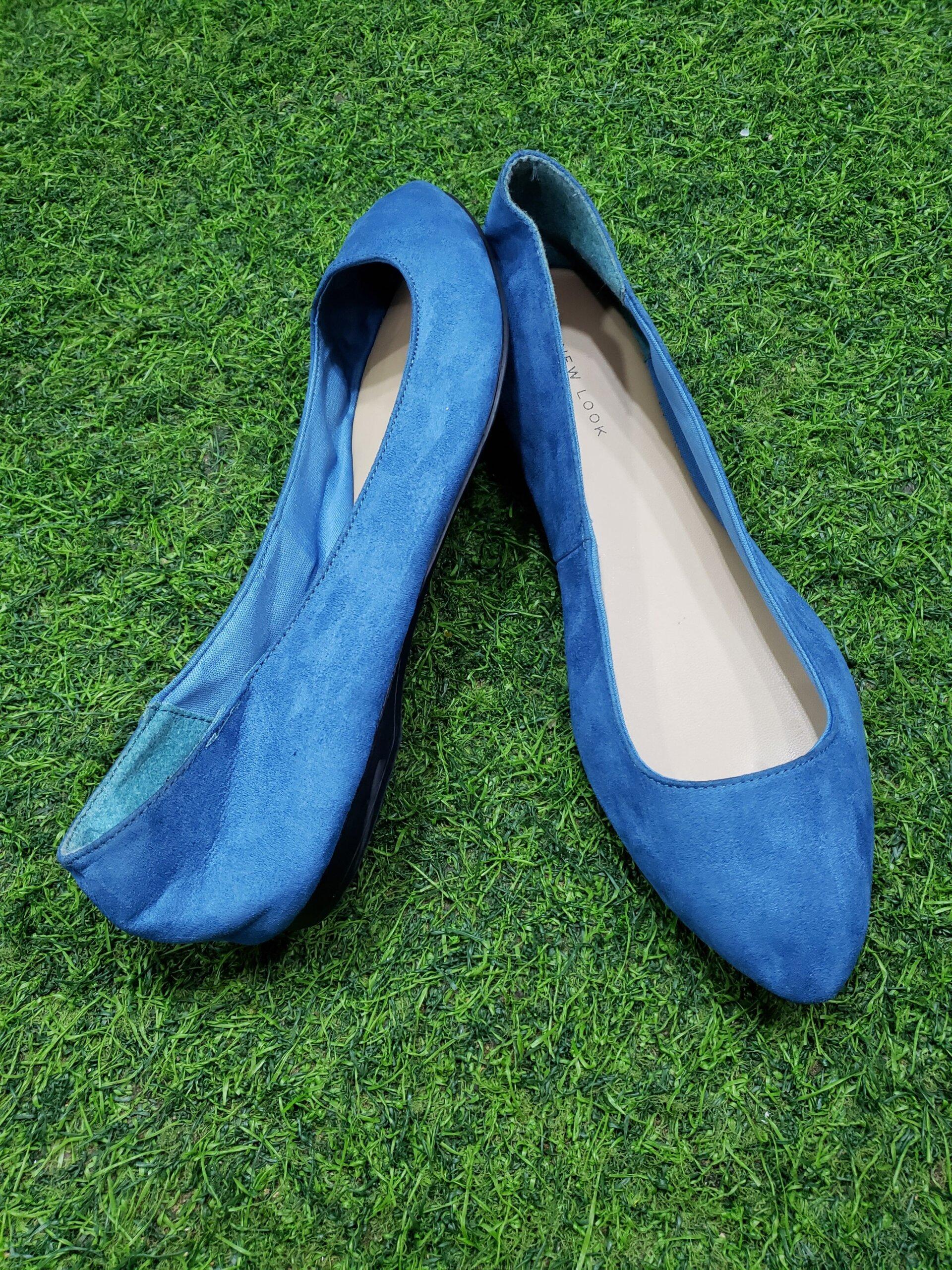 Second hand ladies shoes