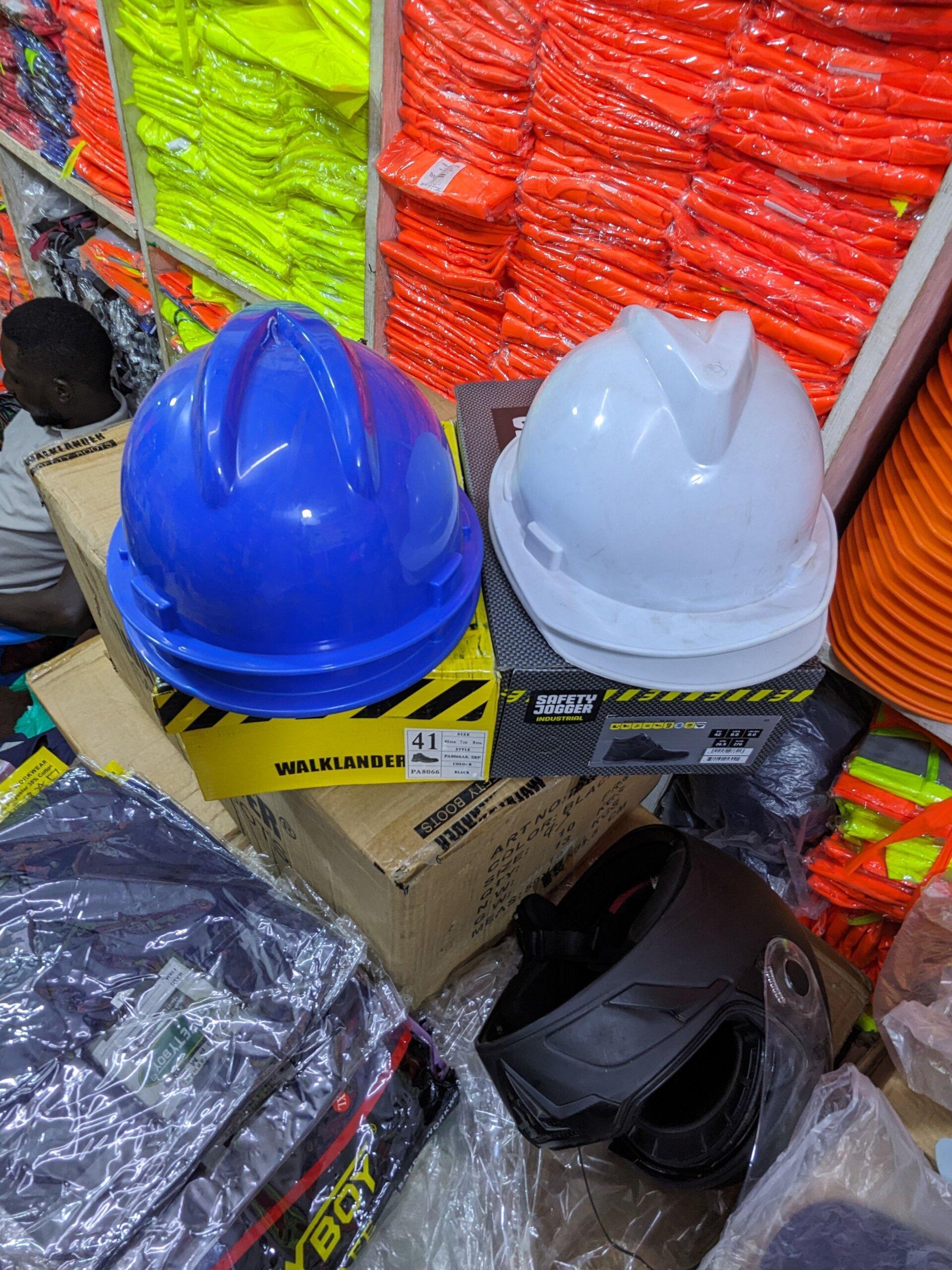 Construction helmet