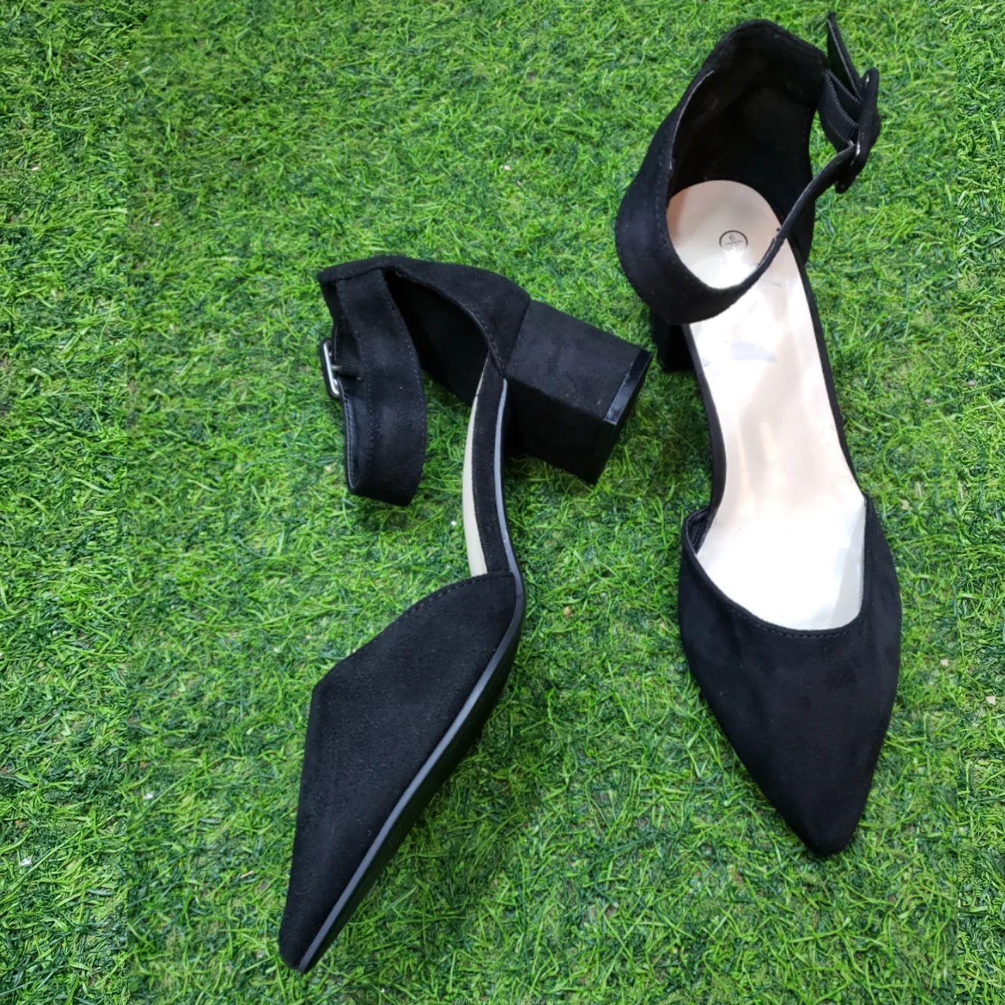 Classic ladies shoes