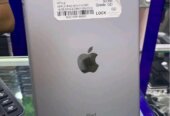 Apple iPad mini 4