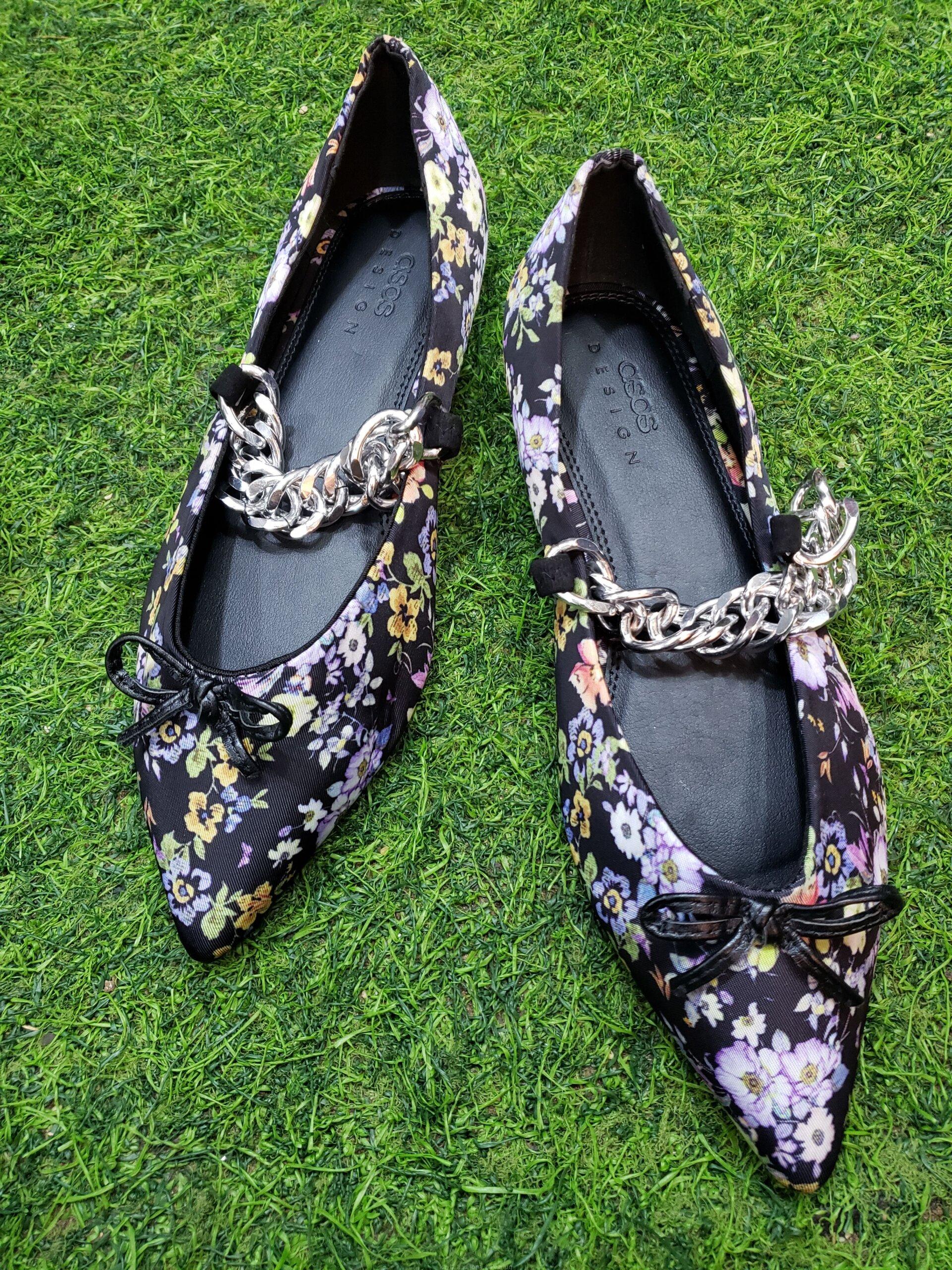 Classic ladies shoes