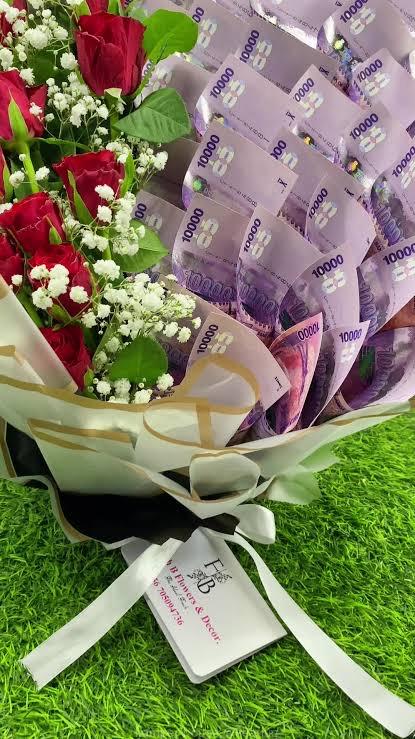 Money flowers