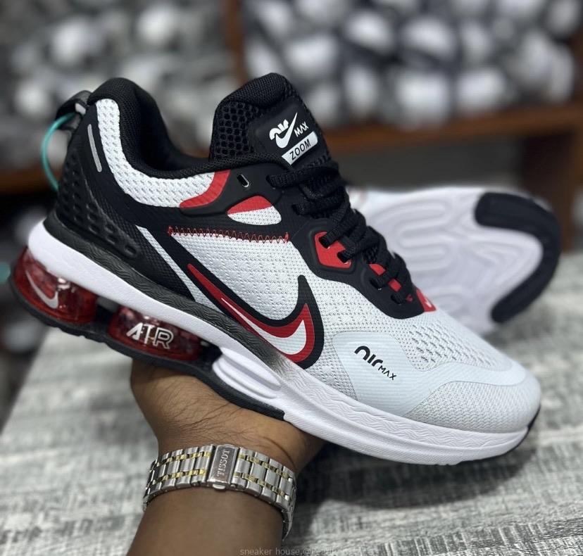 Nike gym shoes