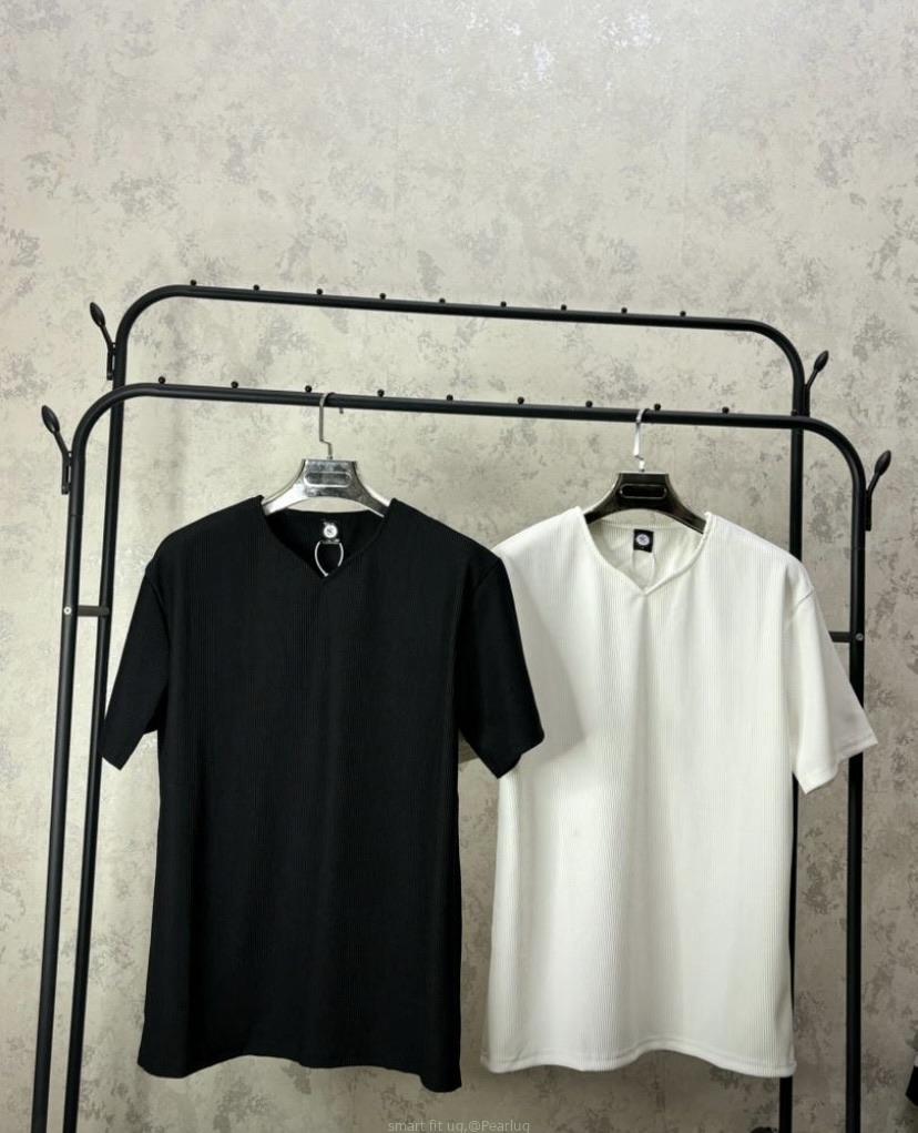 V neck T shirts