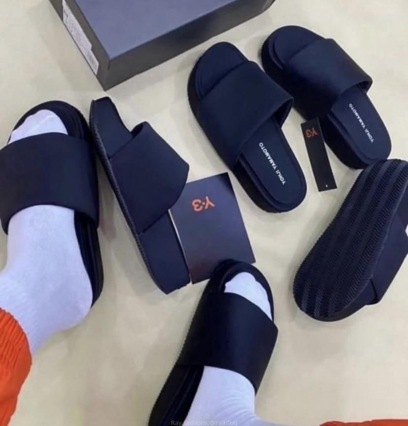 Open shoes