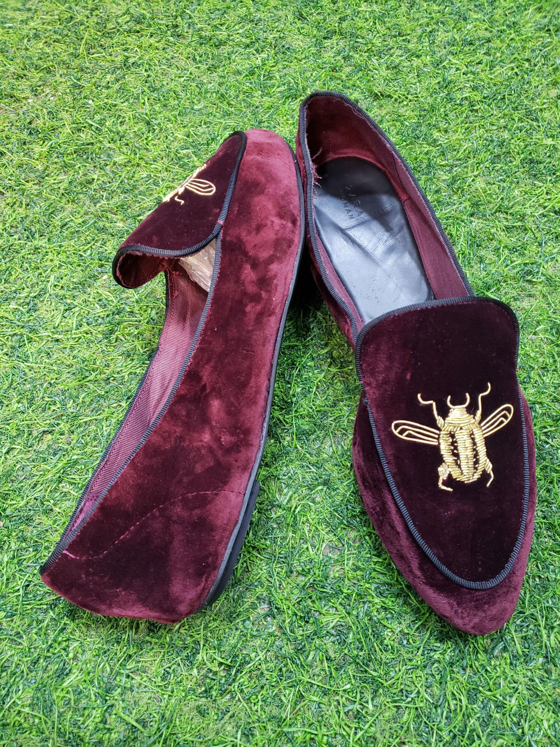 Second hand ladies shoes