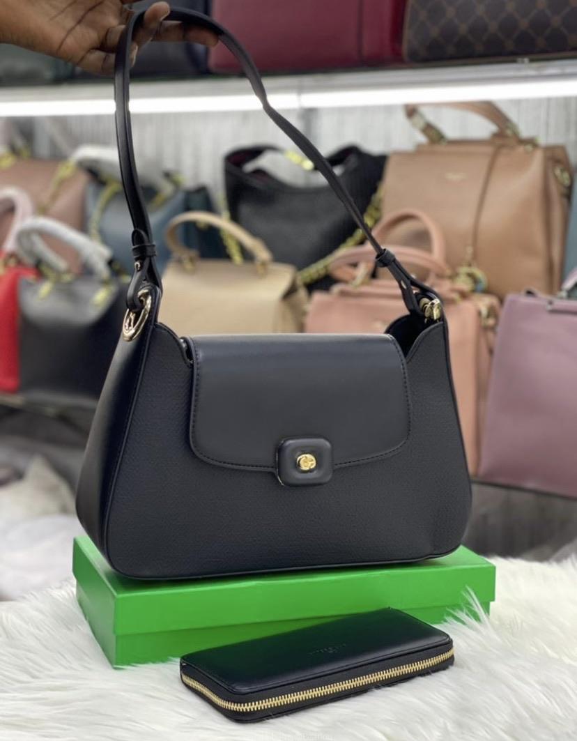 Lady hand bag