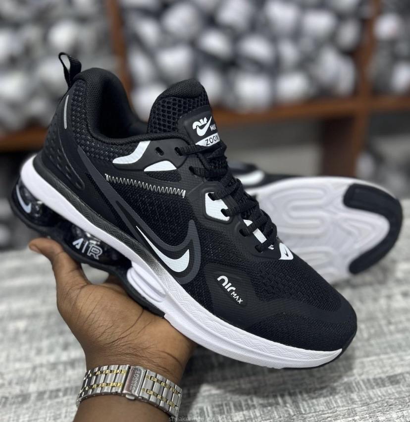 Nike gym shoes