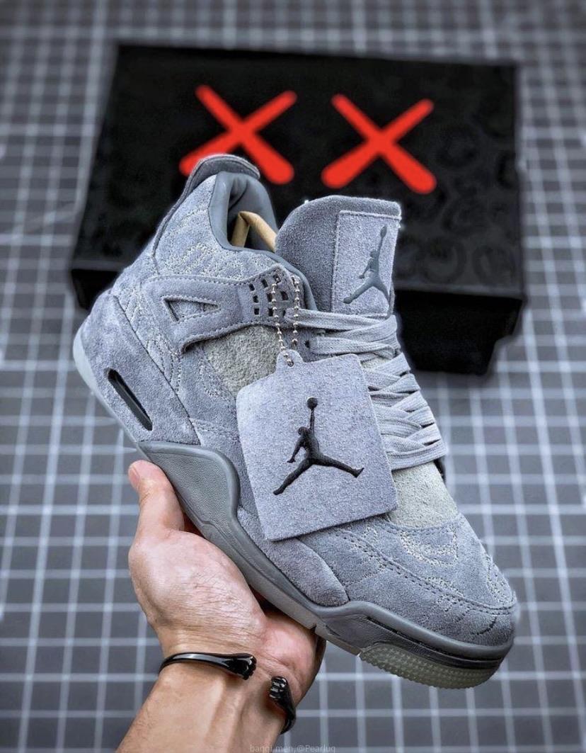Retro Jordan 4s