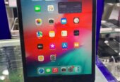 Apple iPad mini 4