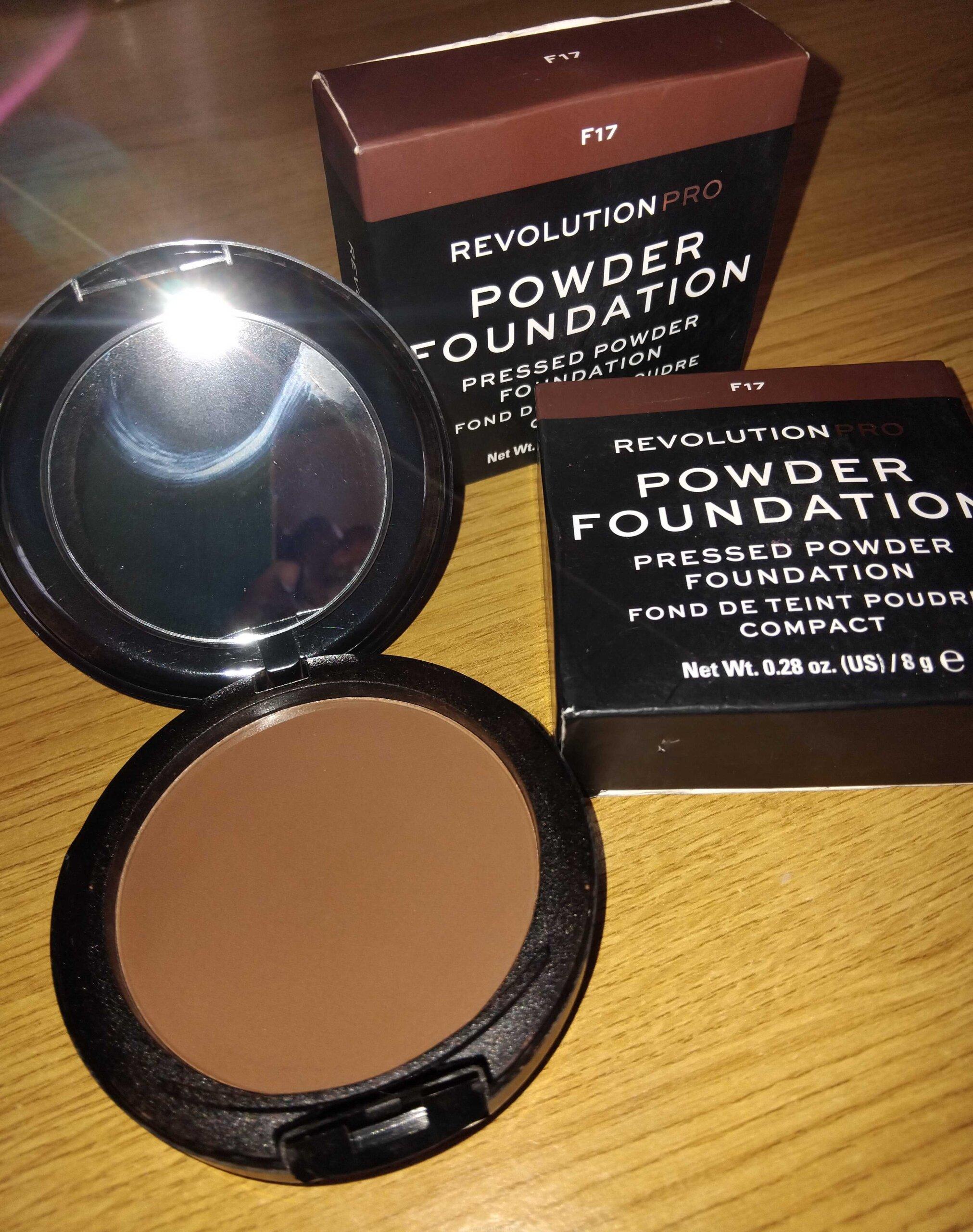 REVOLUTION PRO POWDER FOUNDATION