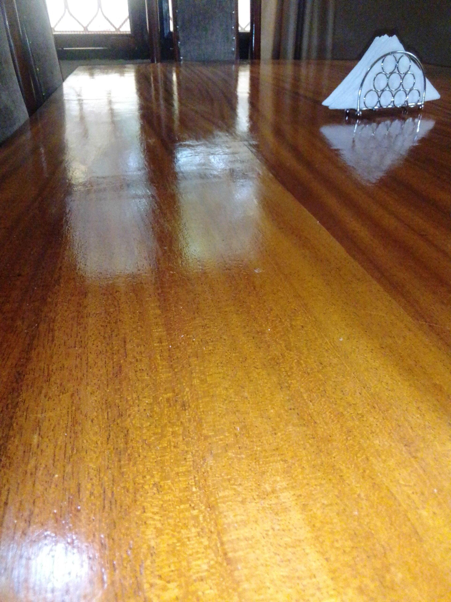 8 sitter dinning table