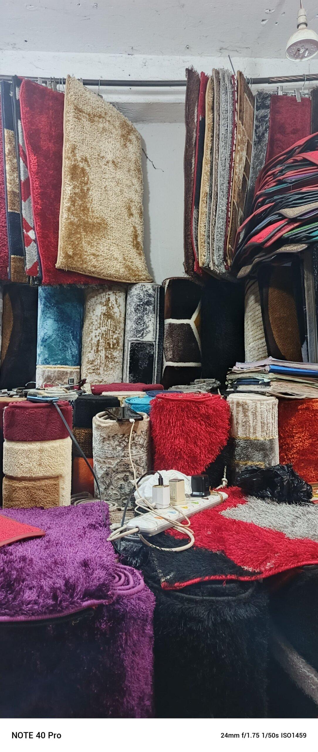 Centre carpets