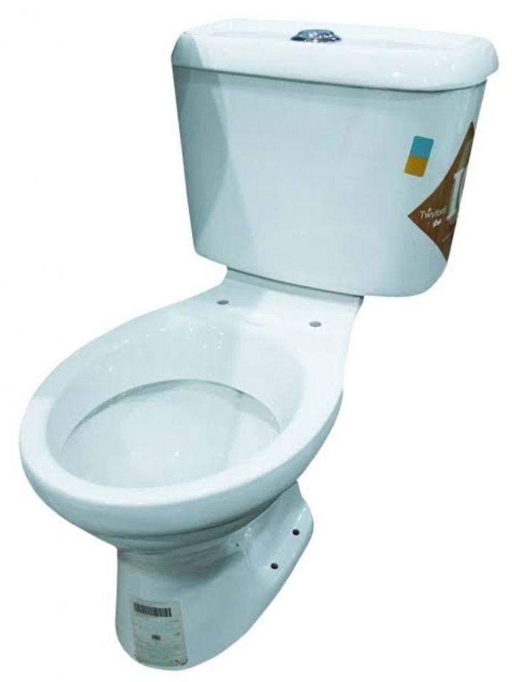 Twyford toilet