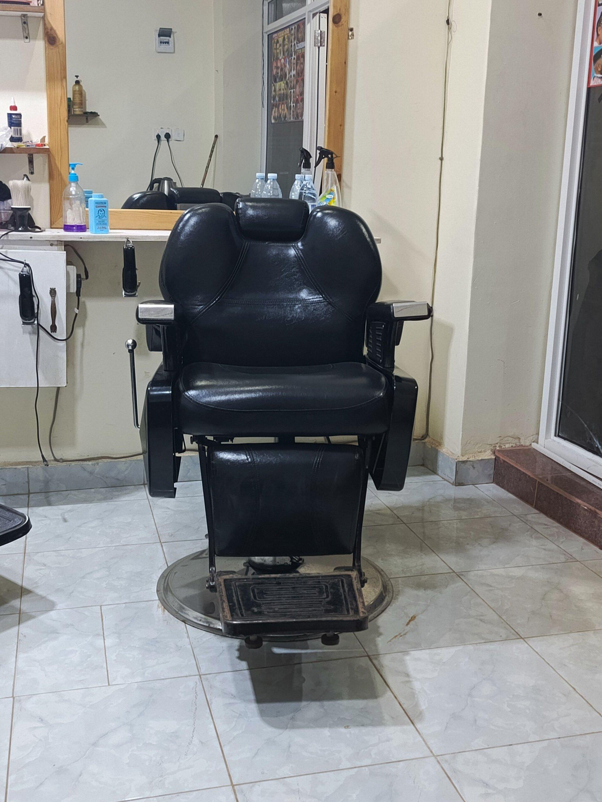 Barber chair