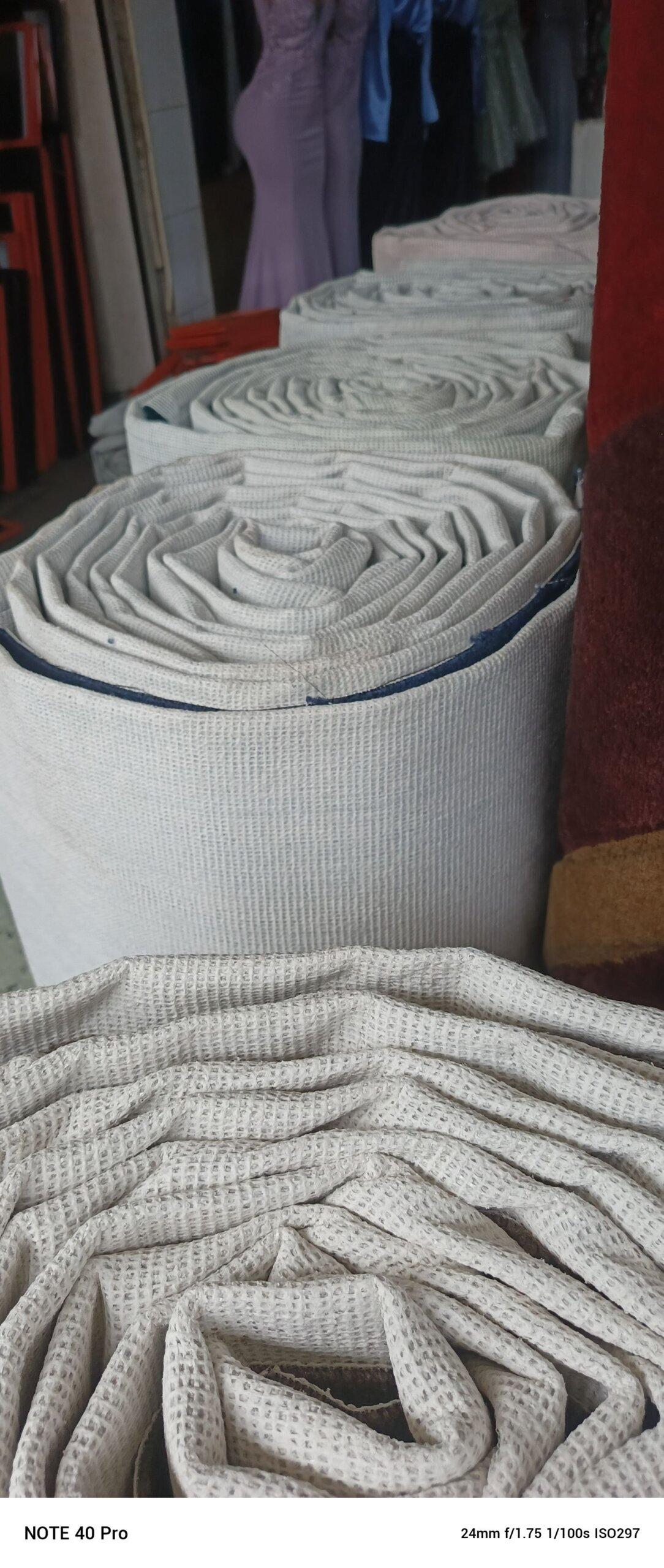 Woolen carpets for whole sale