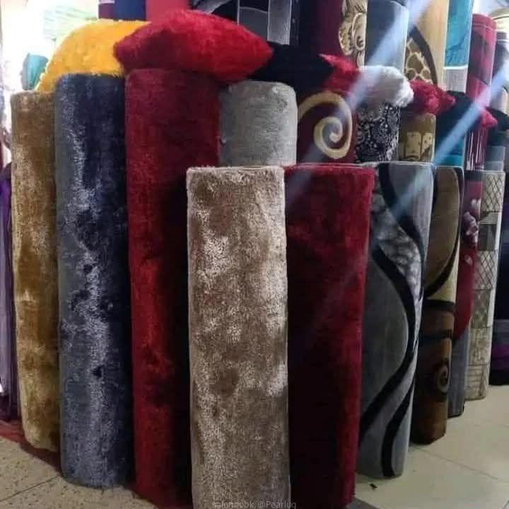 Center carpets