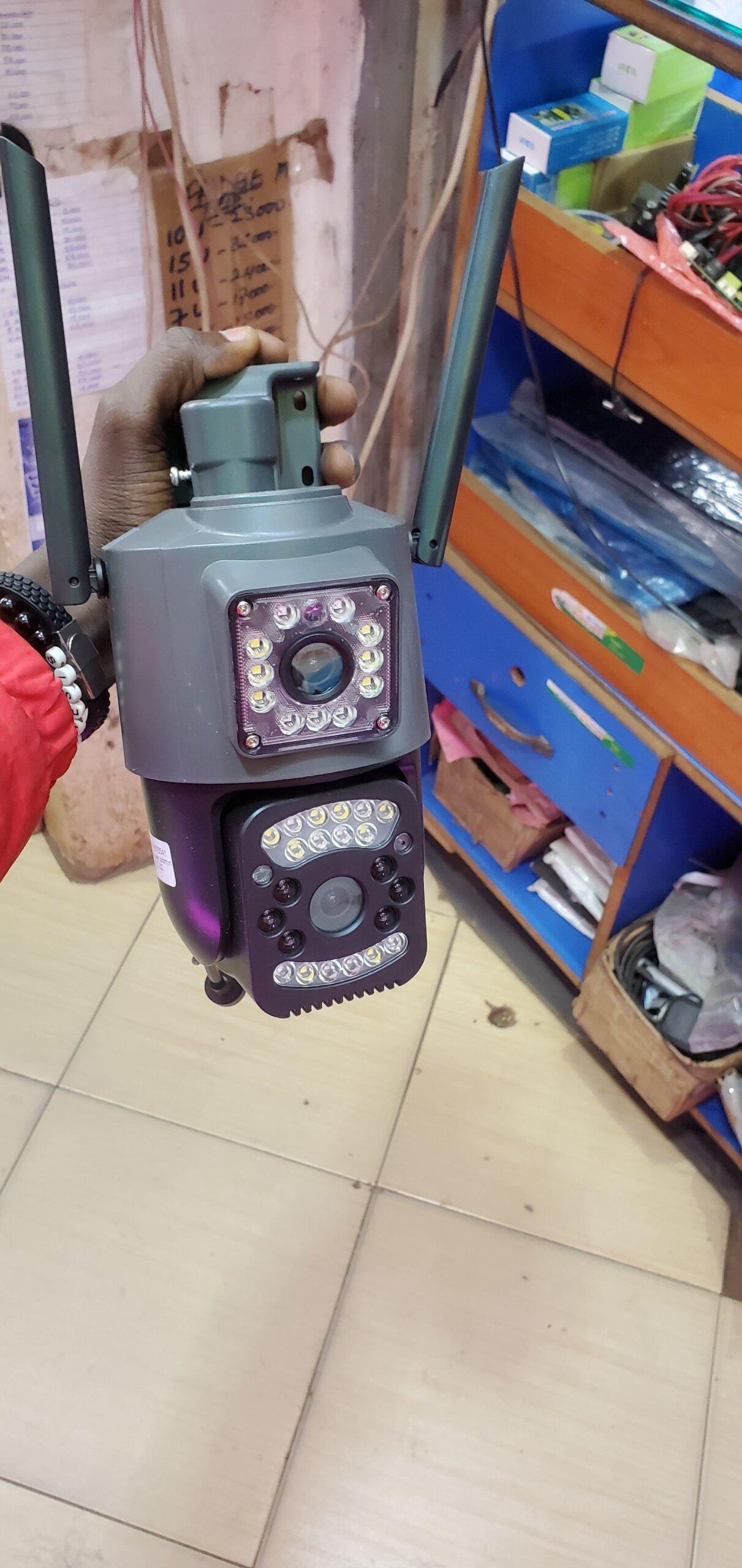 Double lens camera PTZ