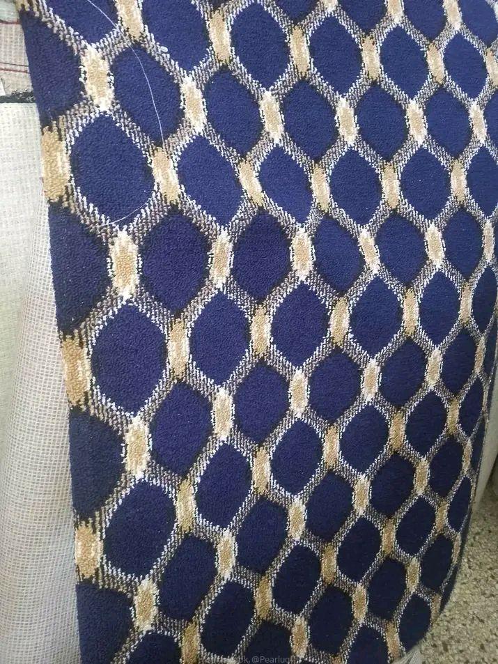 Woolen carpet checkered wall to wall high quality