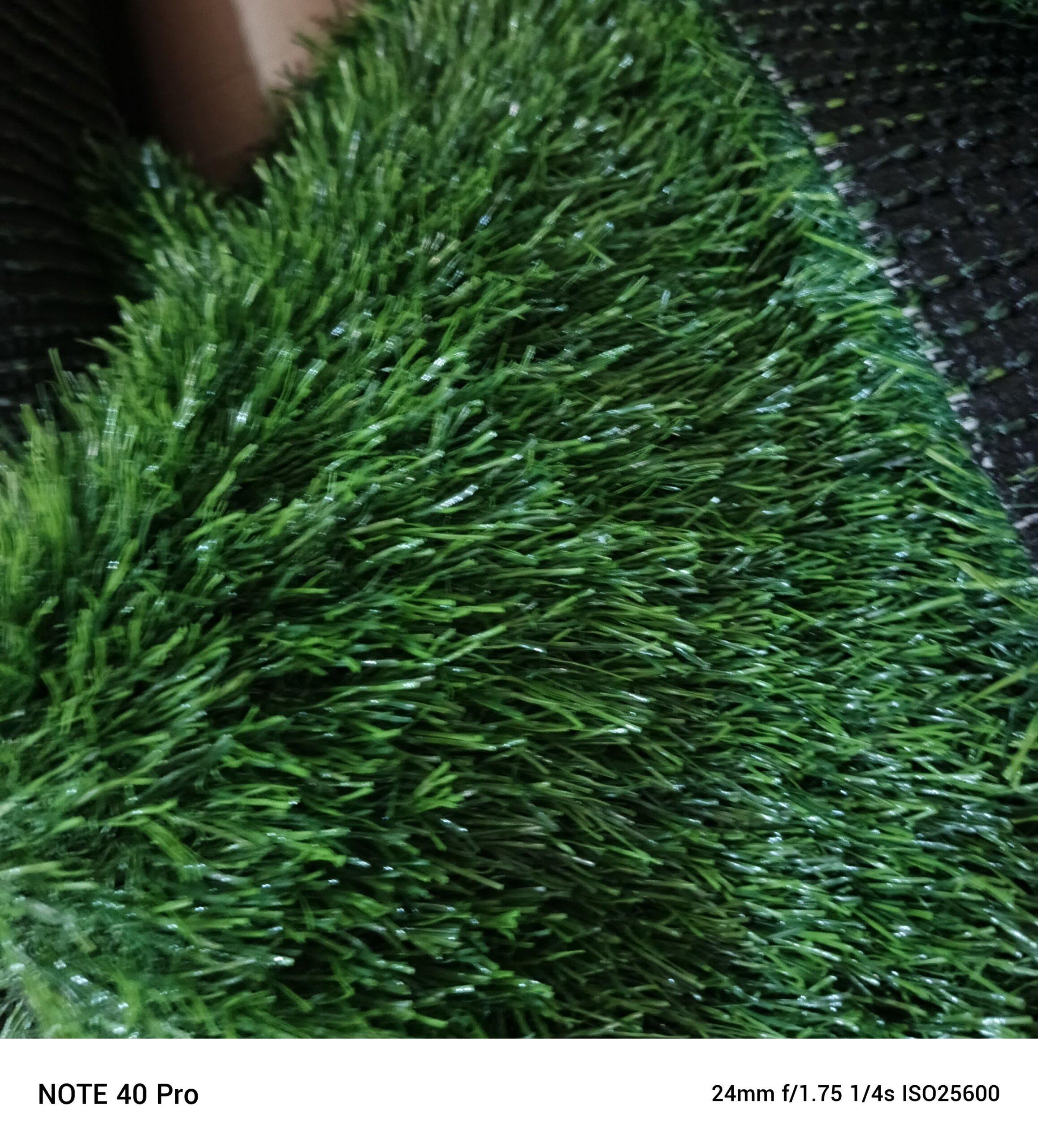 Artificial green carpet / Turf