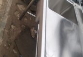 Stainless steel commercial sinks