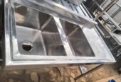 Commercial sinks