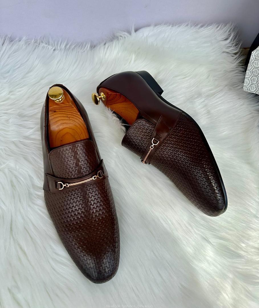 Gentle classy shoes