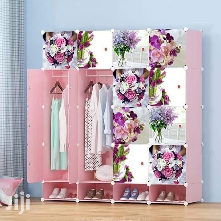 4colum plastic closet