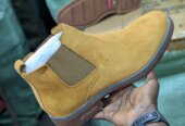 Clanks suede