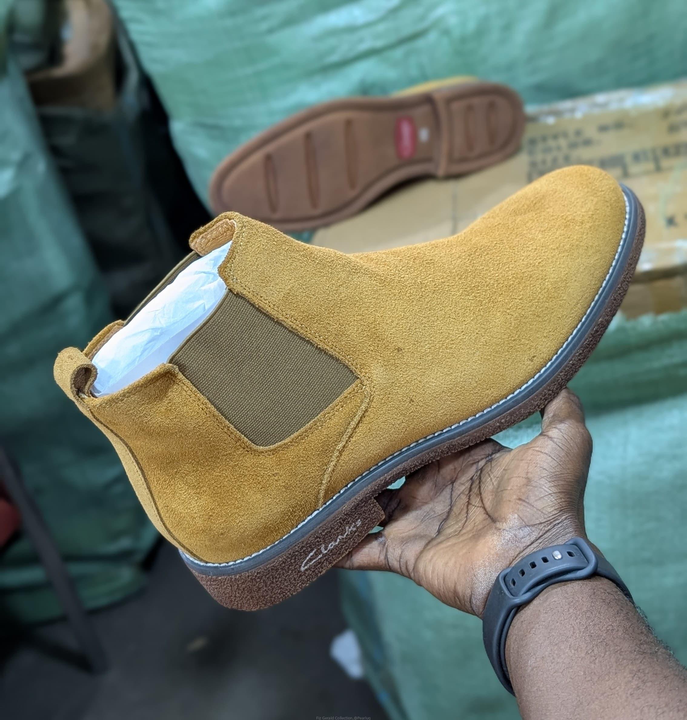 Clanks suede