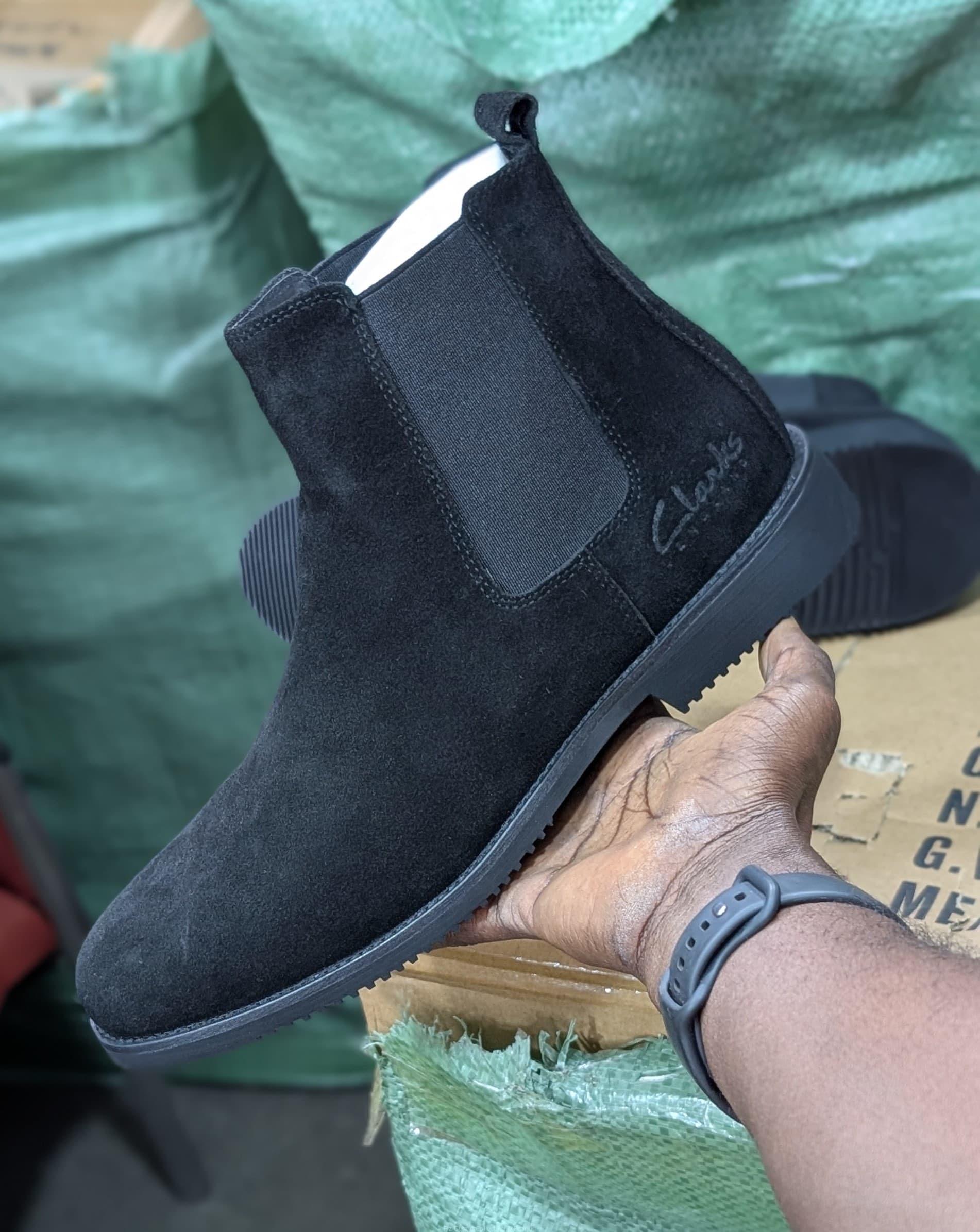 Clanks suede