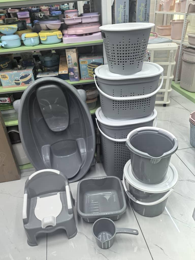 Baby basin set