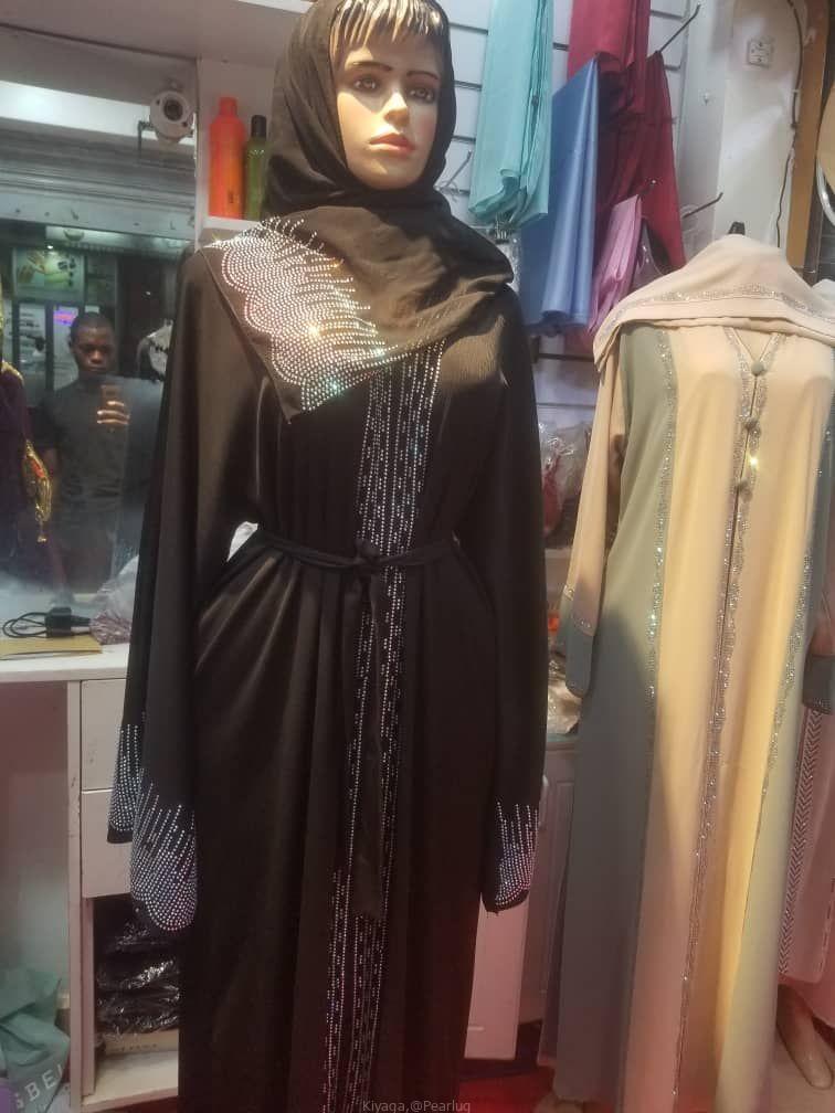 A nice looking abaya