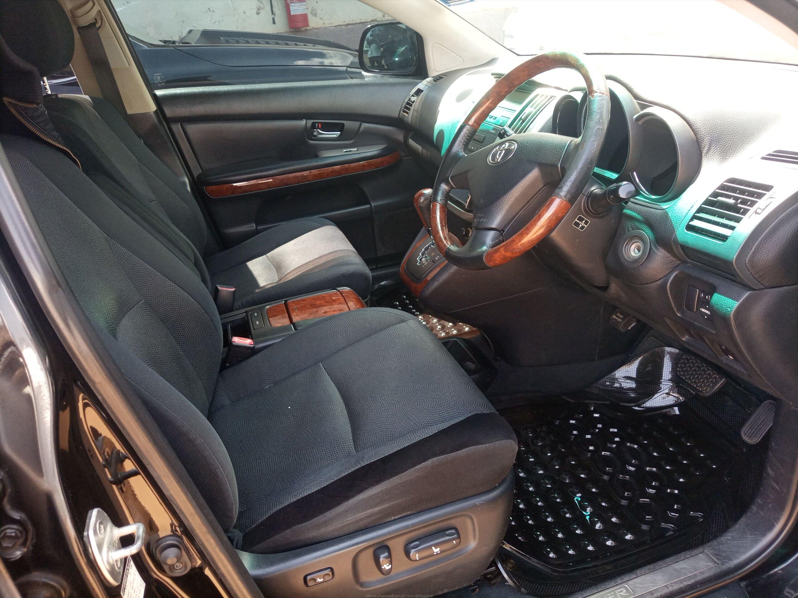 TOYOTA HARRIER 2005 FOR SALE,,