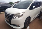 TOYOTA NOAH 2014 FOR SALE.