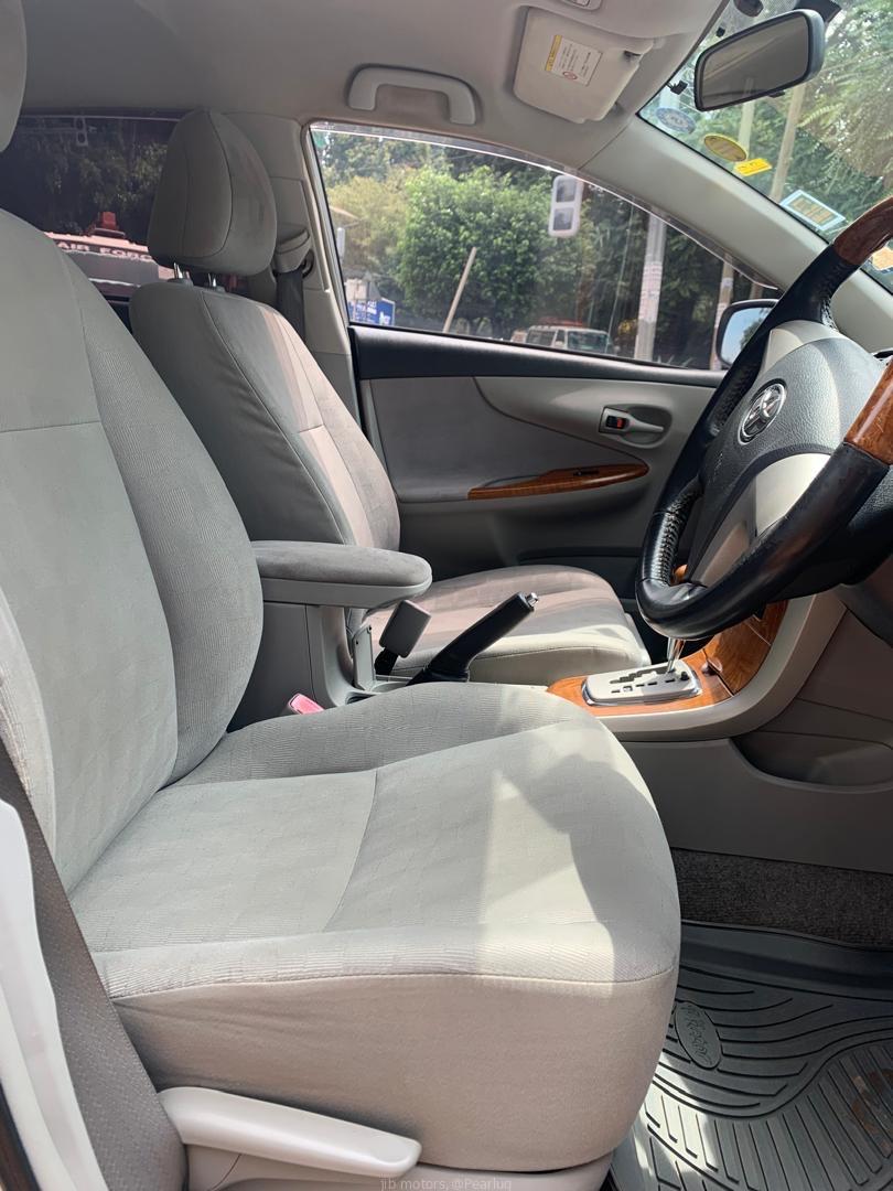 2010 Toyota Axio (corolla)