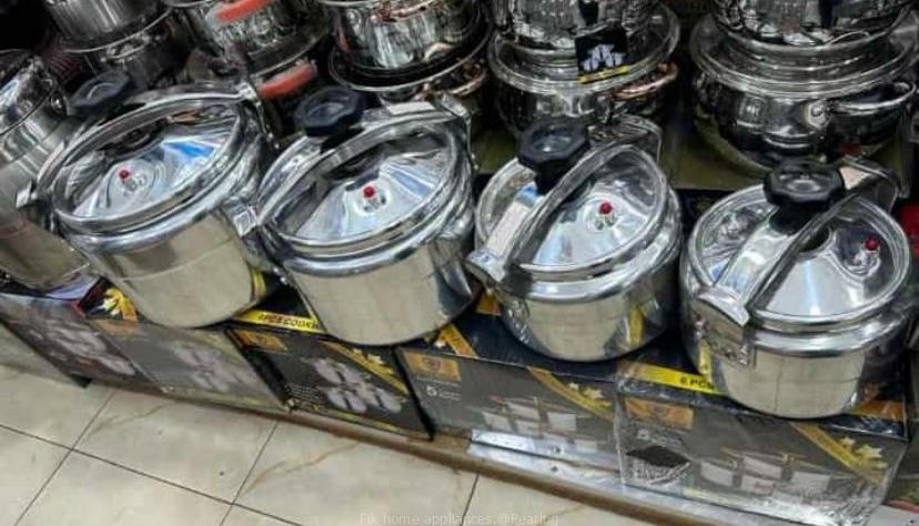 PRESSURE COOKERS