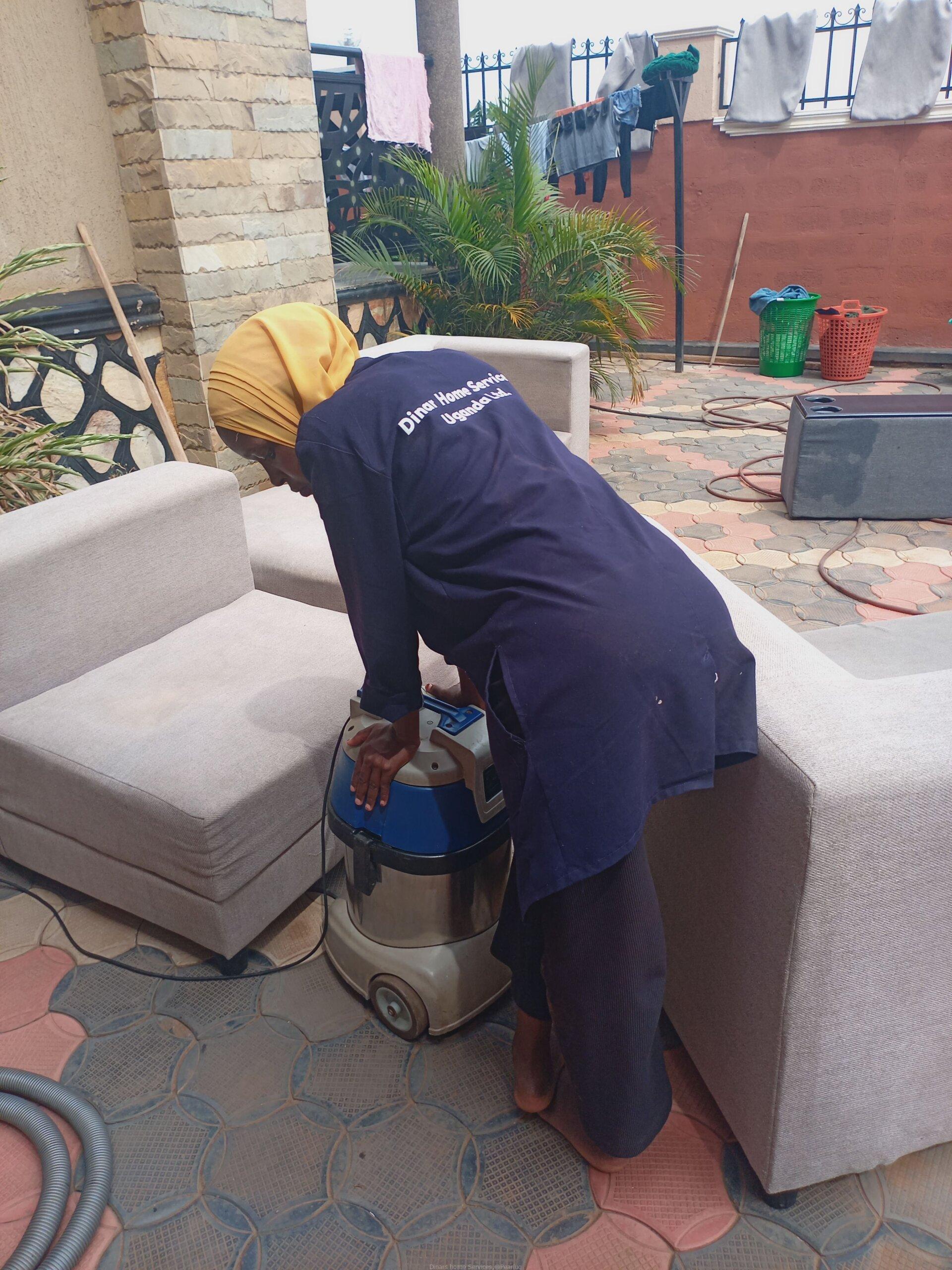 Sofa set cleaning