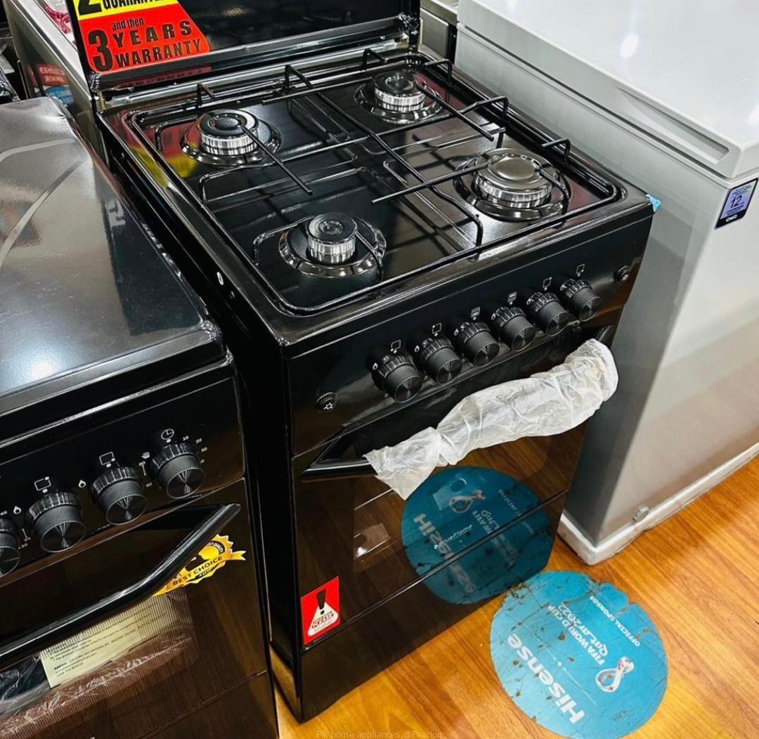 COOKER BOTH GAS AND ELECTRIC